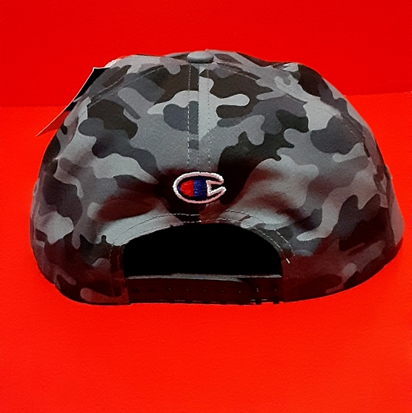 Champion snapback hat,brand new with tags - Picture 2 of 3